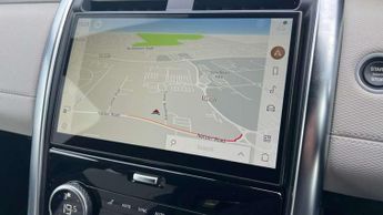 Land Rover Discovery 3.0 D300 R-Dynamic SE 5dr Auto