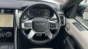 Land Rover Discovery 3.0 D300 R-Dynamic SE 5dr Auto