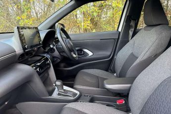 Toyota Yaris Cross 1.5 Hybrid Design 5dr CVT