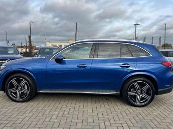 Mercedes-Benz GLC GLC 300 4Matic AMG Line Premium 5dr 9G-Tronic