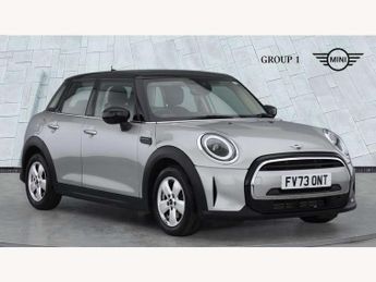 MINI Hatch 1.5 Cooper Classic 5dr [Comfort/Nav Pack]