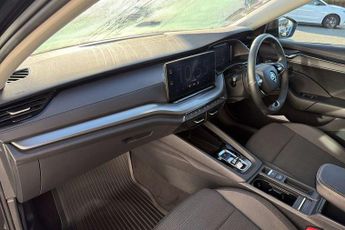 Skoda Octavia Estate 1.4 TSI iV SE Technology DSG 5dr