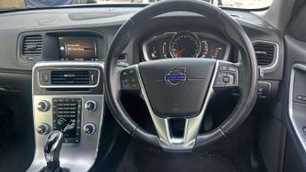 Volvo V60 Cross Country D4 [190] Cross Country Lux Nav 5dr Geartronic