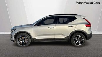 Volvo XC40 2.0 B3P Plus Dark 5dr Auto