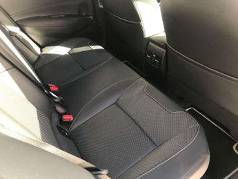 Toyota Corolla 1.8 VVT-i Hybrid Excel 5dr CVT