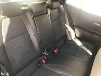 Toyota Corolla 1.8 VVT-i Hybrid Excel 5dr CVT