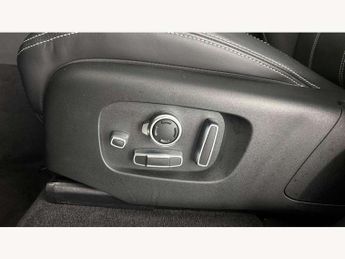 Land Rover Range Rover Velar 2.0 P400e R-Dynamic HSE 5dr Auto