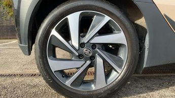 Toyota Aygo X 1.0 VVT-i Edge 5dr Auto