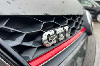 Volkswagen Golf GTI 2.0 TSI GTI 5dr DSG