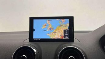 Audi Q2 35 TFSI Black Edition 5dr S Tronic