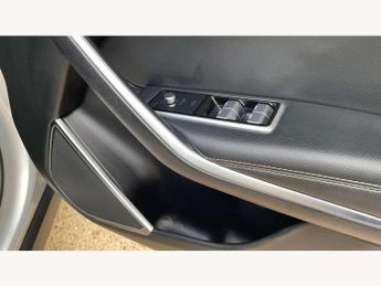 Jaguar F-Pace 2.0 D200 R-Dynamic S 5dr Auto AWD