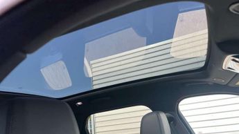 Land Rover Range Rover Velar 2.0 P400e Dynamic SE 5dr Auto