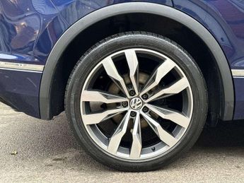Volkswagen Tiguan 2.0 TDi 150 4Motion R-Line 5dr DSG