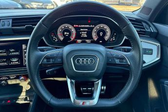 Audi Q3 40 TFSI Quattro S Line 5dr S Tronic