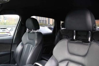 Audi Q7 55 TFSI Quattro S Line 5dr Tiptronic