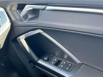 Audi Q3 35 TDI S Line 5dr S Tronic [Leather]