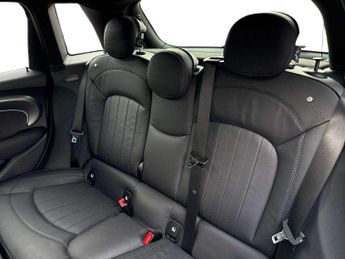 MINI Hatchback 5dr 2.0 Cooper S Exclusive 5dr Auto