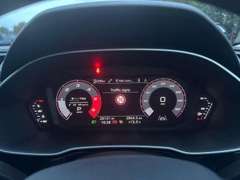 Audi Q3 35 TDI Technik 5dr S Tronic