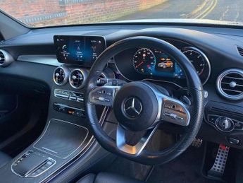 Mercedes-Benz GLC GLC 300d 4Matic AMG Line Premium 5dr 9G-Tronic