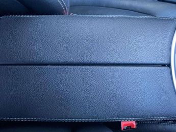 Mercedes-Benz GLC GLC 300d 4Matic AMG Line Premium 5dr 9G-Tronic