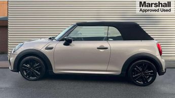 MINI Convertible 1.5 Cooper Sport 2dr Auto [Comfort/Nav Pack]