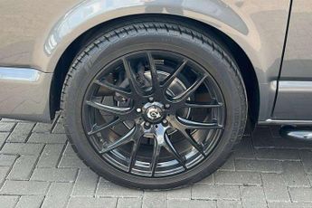 Volkswagen Transporter 2.0 BiTDI 204 Highline Kombi Van DSG