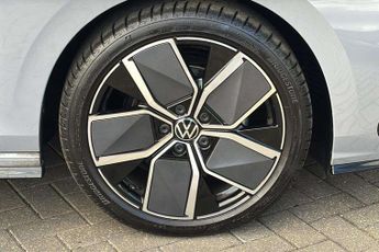 Volkswagen Golf TDi 2.0 TDI 150 R-Line 5dr DSG