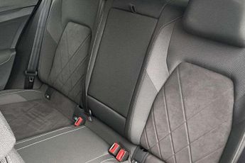 Volkswagen Golf 1.5 eTSI 150 Style 5dr DSG