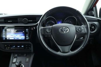 Toyota Auris 1.8 Hybrid Icon 5dr CVT