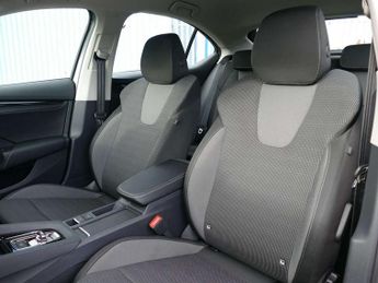 Skoda Octavia 1.4 TSI iV SE Technology DSG 5dr