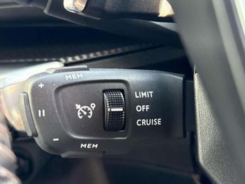 Peugeot 5008 1.2 PureTech Allure 5dr EAT8