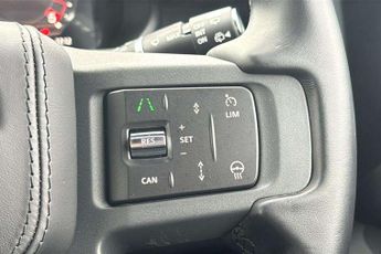 Land Rover Defender 3.0 D300 Hard Top X Auto