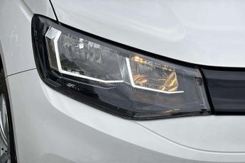 Volkswagen Caddy Maxi 2.0 TDI 122PS Commerce Plus Van DSG [Tech Pack]