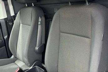 Volkswagen Caddy 2.0 TDI 122PS Commerce Plus Van DSG [Tech Pack]