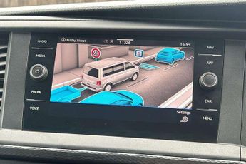 Volkswagen Transporter 2.0 BiTDI 199 Highline Kombi Van DSG