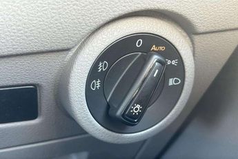 Volkswagen Transporter 2.0 BiTDI 204 Highline Kombi Van DSG