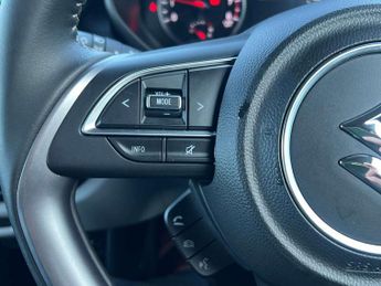 Suzuki Swift 1.2 Mild Hybrid Motion 5dr CVT
