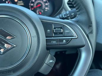 Suzuki Swift 1.2 Mild Hybrid Motion 5dr CVT