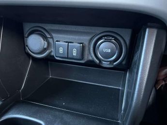 Suzuki Swift 1.2 Mild Hybrid Motion 5dr CVT