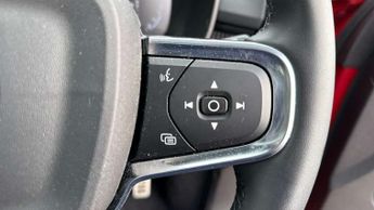 Volvo XC40 1.5 T5 Recharge PHEV R DESIGN 5dr Auto