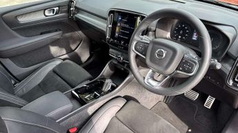 Volvo XC40 1.5 T5 Recharge PHEV R DESIGN 5dr Auto