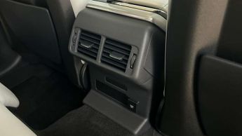 Land Rover Range Rover Velar 2.0 P250 R-Dynamic SE 5dr Auto