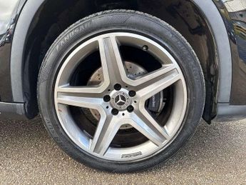 Mercedes-Benz GLA GLA 220d 4Matic AMG Line Premium 5dr Auto