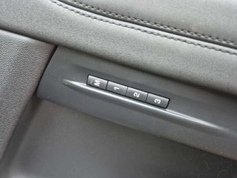 Land Rover Range Rover Evoque 2.0 D180 R-Dynamic SE 5dr Auto