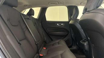 Volvo XC60 2.0 B5P Plus Dark 5dr AWD Geartronic