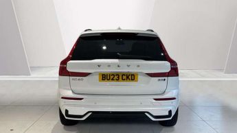 Volvo XC60 2.0 B5P Plus Dark 5dr AWD Geartronic