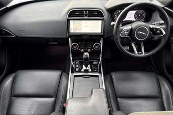 Jaguar XE 2.0 D200 R-Dynamic Black 4dr Auto
