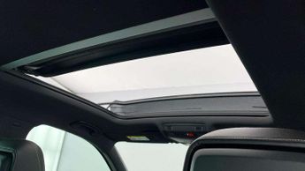 Volkswagen Tiguan 2.0 TDi 150 4Motion R-Line Tech 5dr DSG