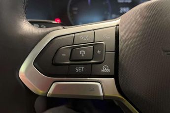 Volkswagen Touareg 3.0 TSI eHybrid 4Motion Elegance 5dr Tip Auto