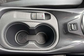 Nissan Juke 1.0 DiG-T 114 N-Connecta 5dr DCT